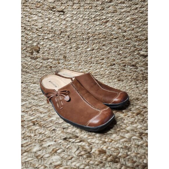 Naturalizer Fanner Slip On Leather Suede Casual Brown Flats Mules Women's 9 M - Picture 2 of 10